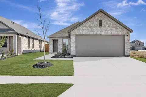 7612 Spicebush Dr, Denton, TX 76249