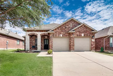 904 Sheryn Dr, Burleson, TX 76028