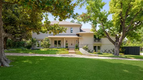 4212 Hallmark Dr, Dallas, TX 75229