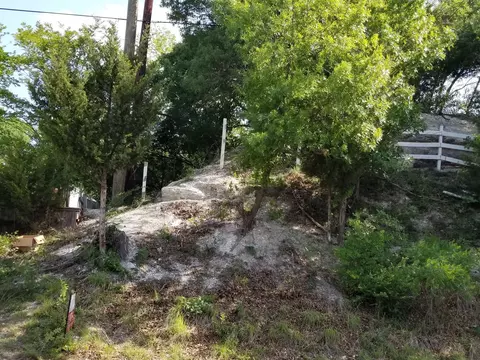 7225 Scyene Rd, Dallas, TX 75227