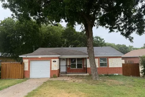2827 Prosperity Ave, Dallas, TX 75216