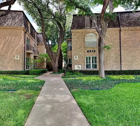 4312 Bellaire Dr S #211, Fort Worth, TX 76109