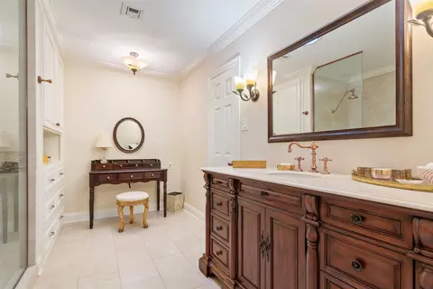 Bath - 3408 Stewart Cir, Waco, TX 76708 photo 2 of 6