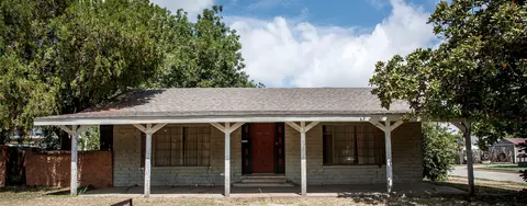 902 W Main, Olney, TX 76374