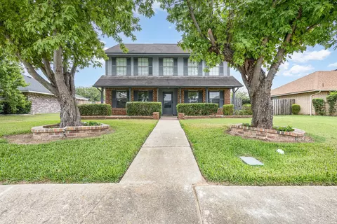 1362 Rosewood Ln, Lancaster, TX 75146