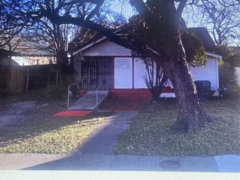 1334 Galloway Ave, Dallas, TX 75216