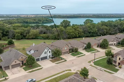 1316 Heather Ln, Little Elm, TX 75068