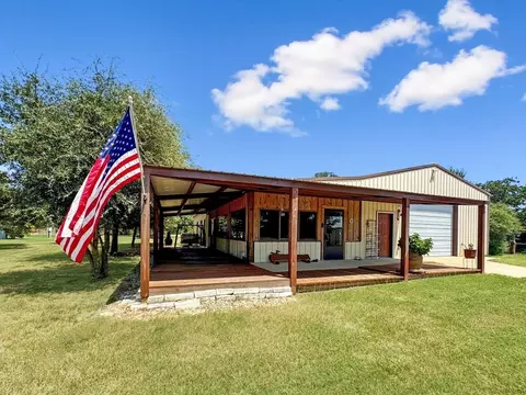 1786 County Road 348 Loop, Gause, TX 77857
