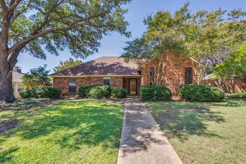 3021 Roundrock Trl, Plano, TX 75075