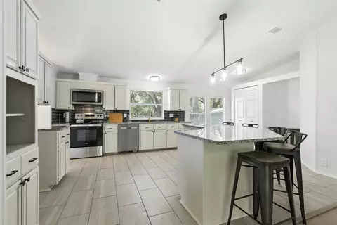 4301 Ruby Dr, Granbury, TX 76048 photo 8