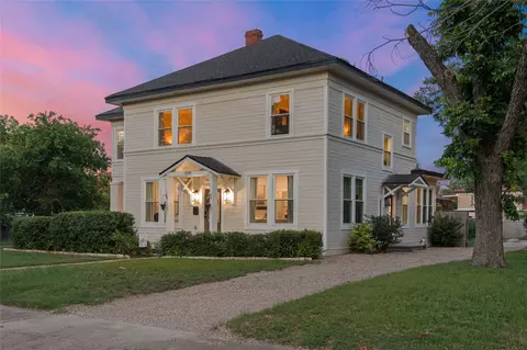 3200 Parrott Ave, Waco, TX 76707
