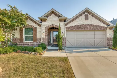 6111 Gloucester Dr, Aubrey, TX 76227