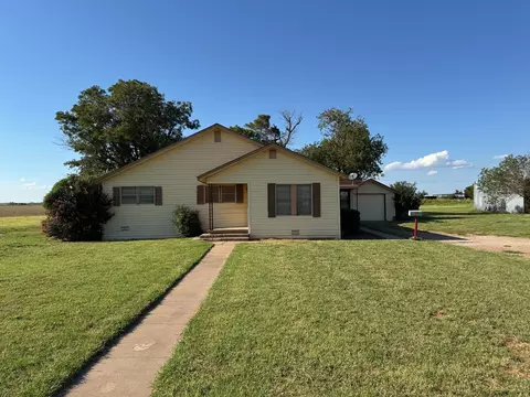 764 Co Rd 204, Seymour, TX 76380