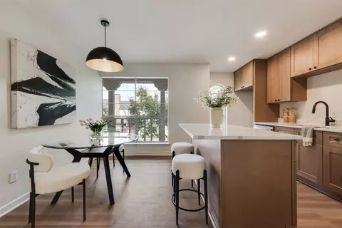 15909 Coolwood Dr #2052, Dallas, TX 75248
