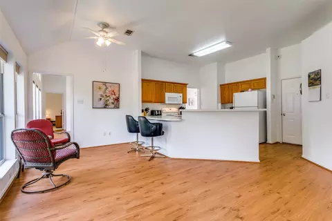 Kitchen - 802 Edury Ct, Euless, TX 76039 photo 1 of 4