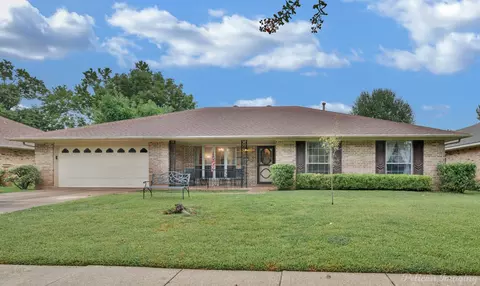 7625 Old Spanish Trl, Shreveport, LA 71105