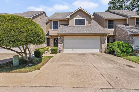 415 Oak Leaf Dr, Duncanville, TX 75137
