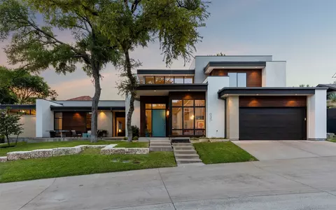 635 Kessler Reserve Ct, Dallas, TX 75208
