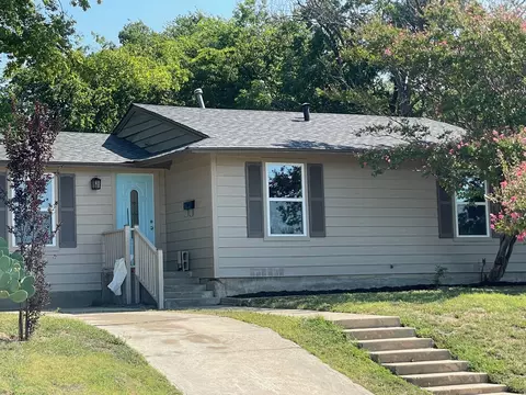 3574 W Boyce Ave, Fort Worth, TX 76133