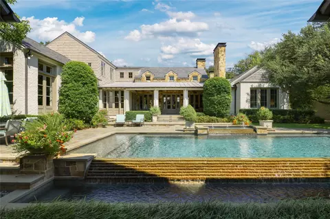 5722 Park Ln, Dallas, TX 75225