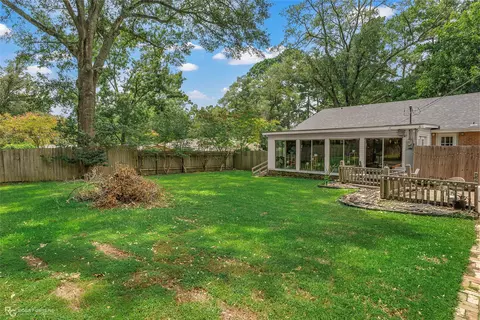 Exterior - 1002 Gladney St, Minden, LA 71055 photo 13 of 18
