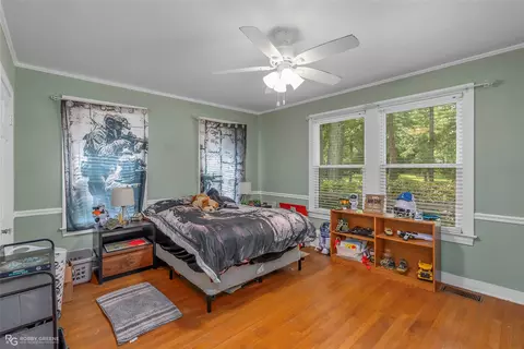 Bedroom - 1002 Gladney St, Minden, LA 71055 photo 3 of 4