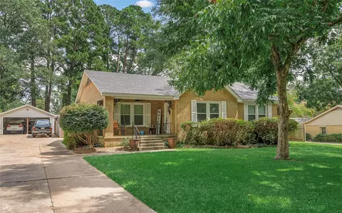 Exterior - 1002 Gladney St, Minden, LA 71055 photo 2 of 18