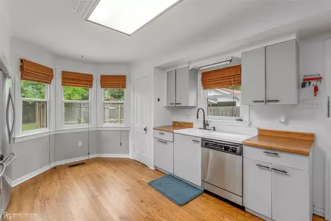 Kitchen - 1002 Gladney St, Minden, LA 71055 photo 1 of 5