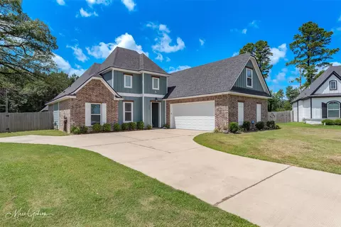 603 Jaime S Pointe, Stonewall, LA 71078