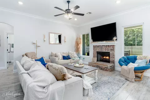 603 Jaime S Pointe, Stonewall, LA 71078 photo 4
