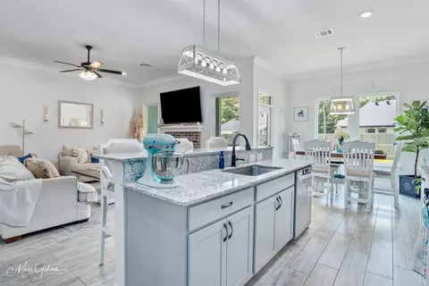 603 Jaime S Pointe, Stonewall, LA 71078 photo 9
