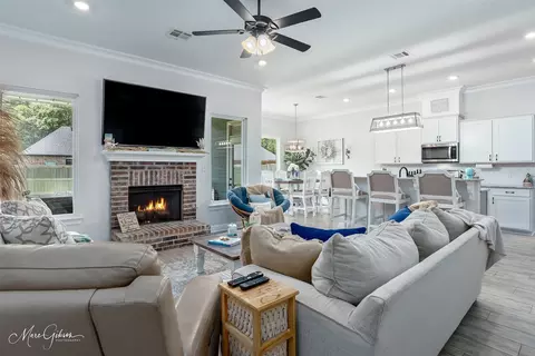 603 Jaime S Pointe, Stonewall, LA 71078 photo 5