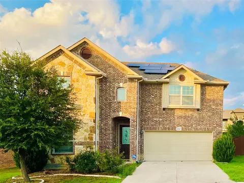 3747 Venice Dr, Irving, TX 75038