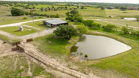 570 Private Road 1562, Stephenville, TX 76401