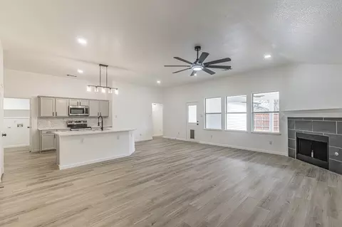 1505 Kittyhawk Dr, Little Elm, TX 75068