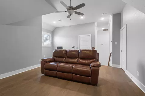 Entry Way - 401 Pegasus Rdg, Argyle, TX 76226 photo 4 of 4