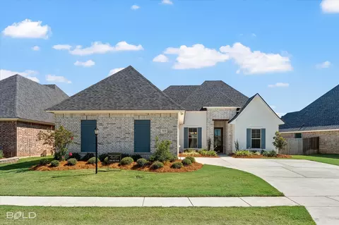 5132 Tensas Dr, Bossier City, LA 71111