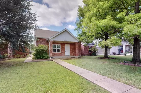 1716 E Parker Rd, Plano, TX 75074
