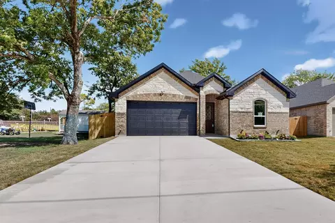 806 S Sherman St, Ennis, TX 75119