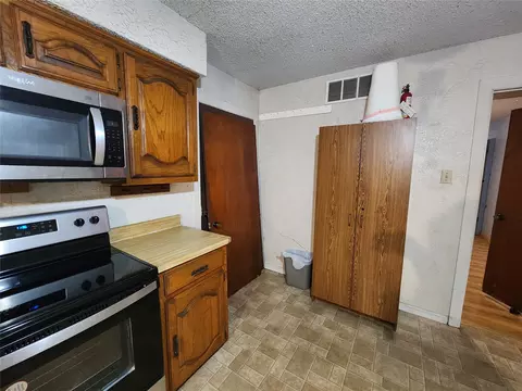 Other - 209 E 2nd St, Quinlan, TX 75474 photo 1 of 3