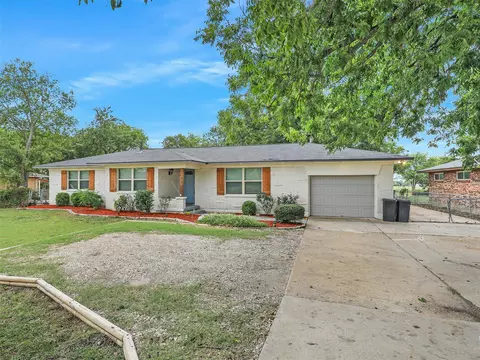 350 New Hope Rd E, New Hope, TX 75071