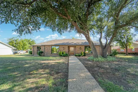 1503 Sycamore St, Breckenridge, TX 76424