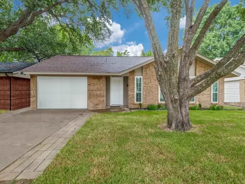647 Price Dr, Lewisville, TX 75067