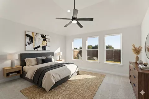 Bedroom - 4802 Timberdrift St, Midlothian, TX 76065 photo 1 of 9