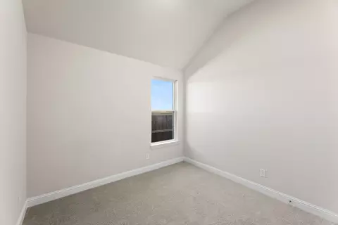 Bedroom - 4802 Timberdrift St, Midlothian, TX 76065 photo 9 of 9