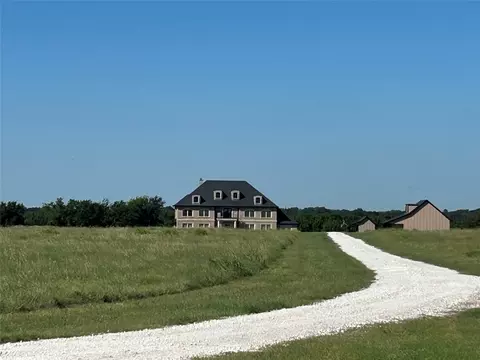 5676 County Road 206, Grandview, TX 76050