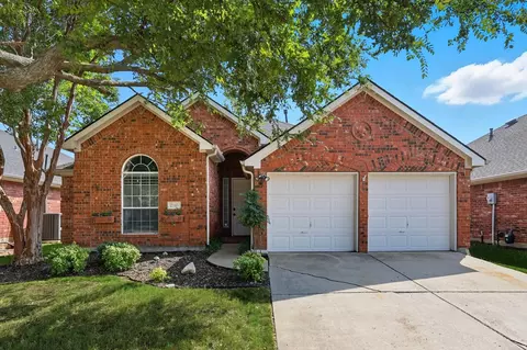 2540 Persimmon Dr, Little Elm, TX 75068