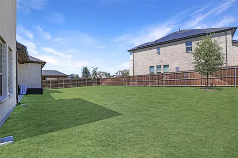 Exterior - 3216 Rolling Meadow Dr, Anna, TX 75409 photo 2 of 4