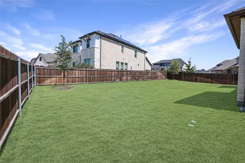 Exterior - 3216 Rolling Meadow Dr, Anna, TX 75409 photo 4 of 4