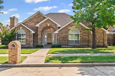 7208 Swallow Branch Ln, Plano, TX 75025